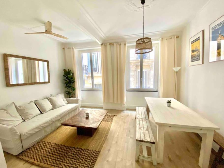 Charmant Appartement Plein Centre Marselha Exterior foto
